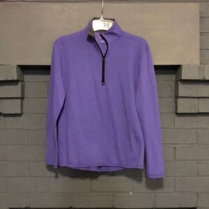 Hanes half zip pull over!